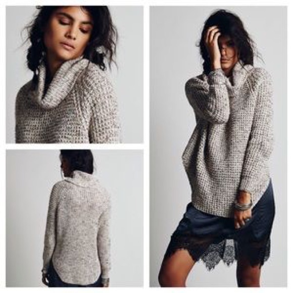 Free People Sweaters - Free People Gray “sidewinder” chunky  sweater